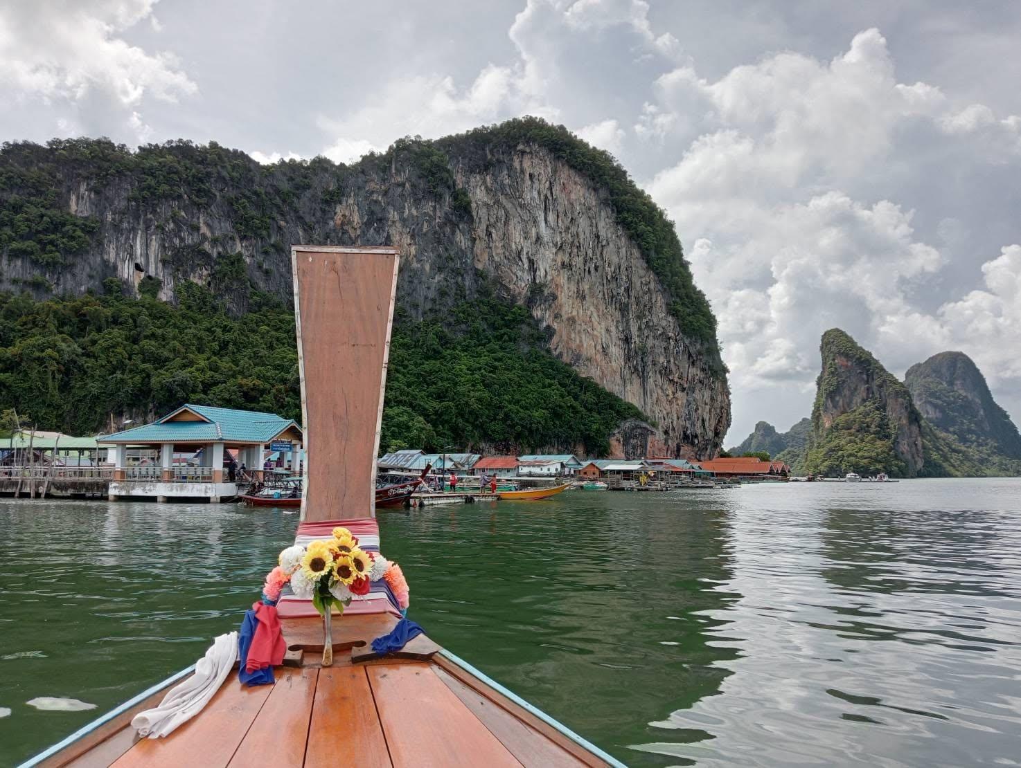 Fishing Village Bay & Craft Experience